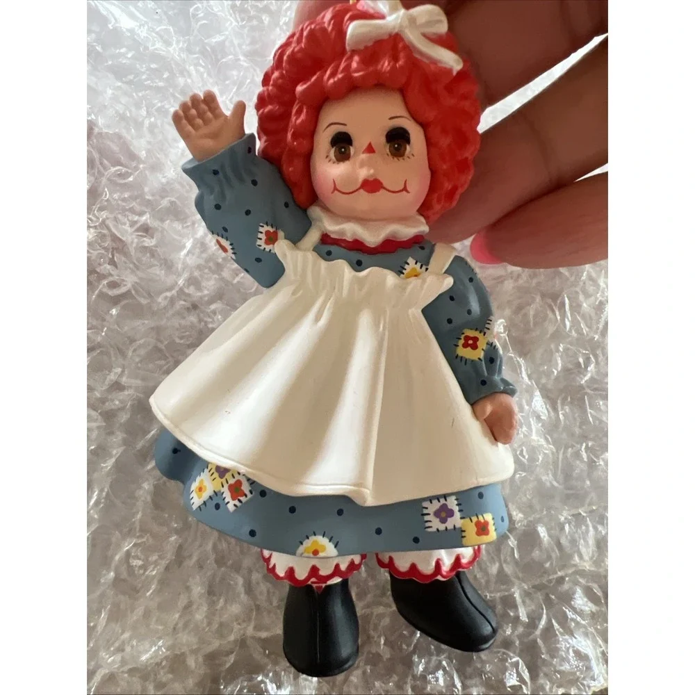 1998 Madame Alexander Mop Top Wendy  Hallmark Keepsake Ornament